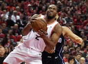 开云APP-包含猛龙队全员表现抢眼，轻松赢得连胜的词条