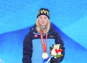 开云在线直播-加拿大选手包揽滑雪比赛奖牌