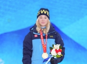 开云在线直播-加拿大选手包揽滑雪比赛奖牌