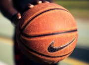 开云体育中国官网-好，我们先扩展思维，构思一个能同时容纳CBA和NBA两个赛场的标题，既要体现火力与接管的对抗性，也要点出唯一性的宿命感