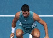 开云体育中国-葡萄牙选手在男子网球赛中晋级