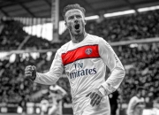 开云足球直播-逆境淬真金，哈利伯顿压力下爆发，黄蜂团队篮球完胜雷霆