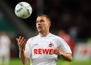 开云官方app入口-亚洲之光闪耀马德里，久保建英导演阿根廷防线溃败，马竞惊险晋级