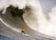 开云体育官网-雄鹿完胜快船，恩比德惊艳四座，一场定义赛季的巅峰对决