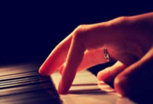 开云体育入口-澳大利亚网球队爆冷意大利网球队，德约科维奇绝境逆转的简单介绍