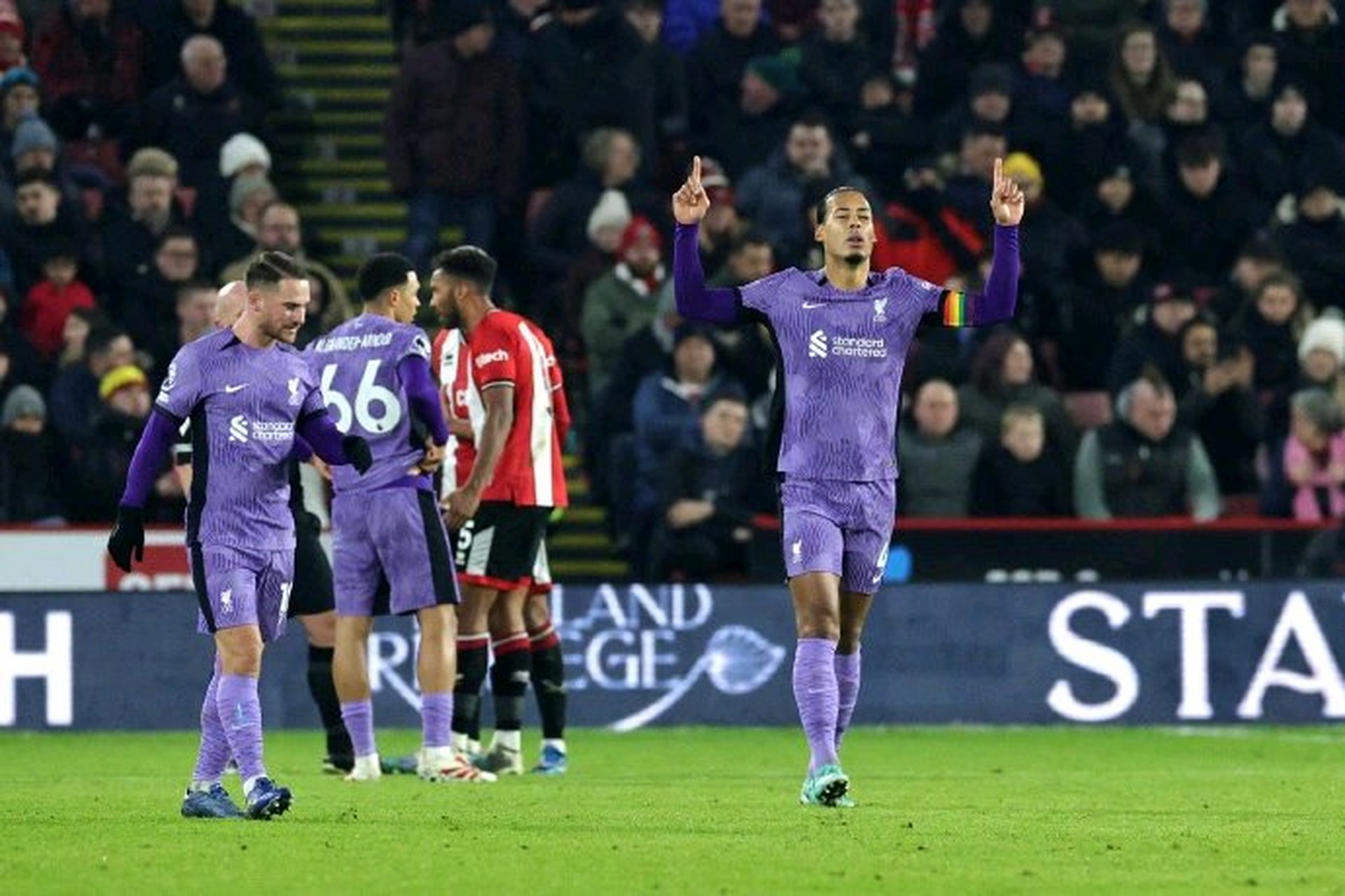 谢菲联主场逼平利物浦，豪取一分的简单介绍