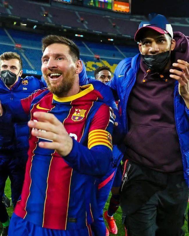 塞维利亚队爆冷取胜,成功晋级 塞维利亚队爆冷取胜,成功晋级