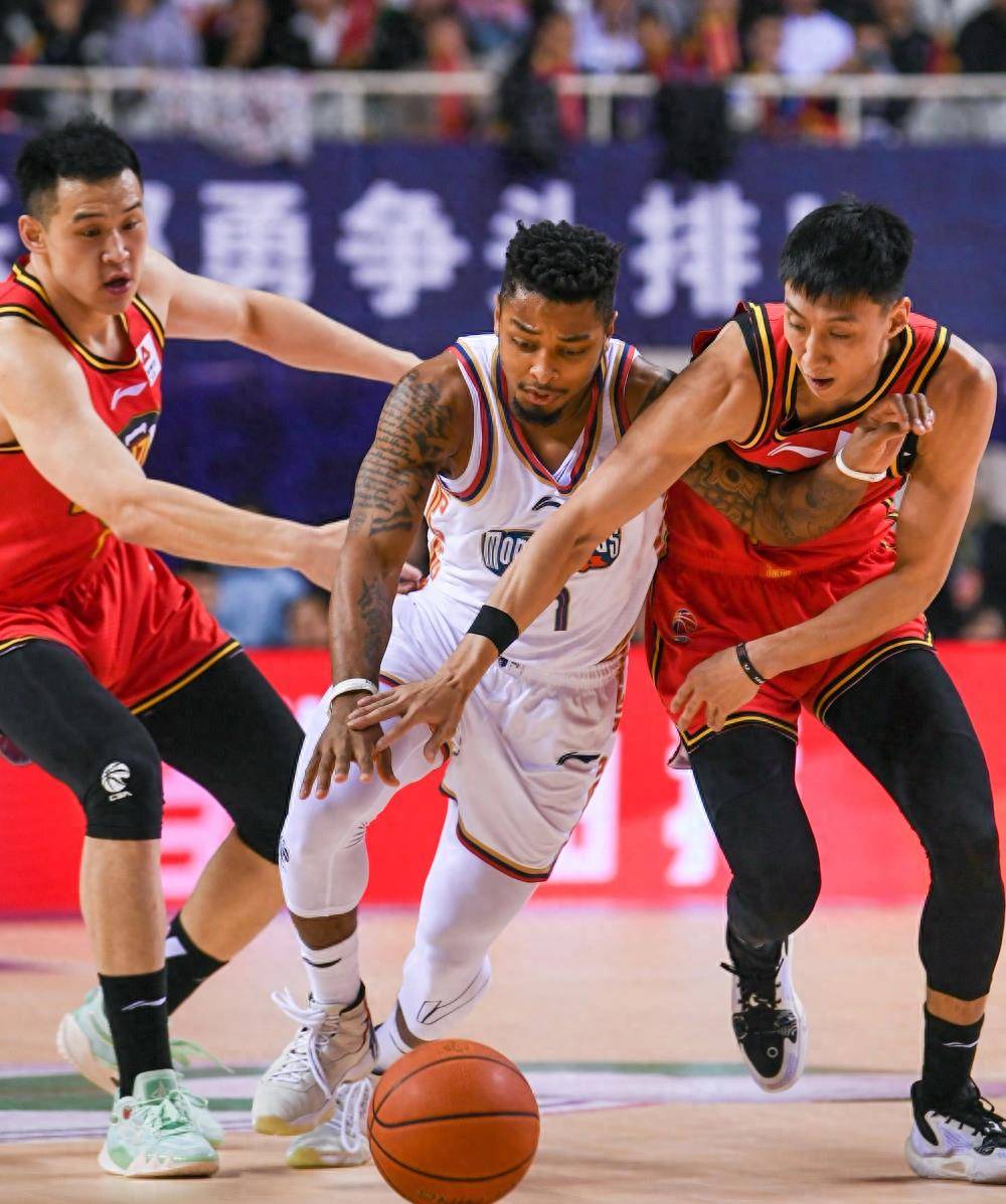 CBA球队战术调整，挑战不断迎接？