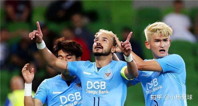 实力悬殊的对决，一方占据优势，成看点的简单介绍