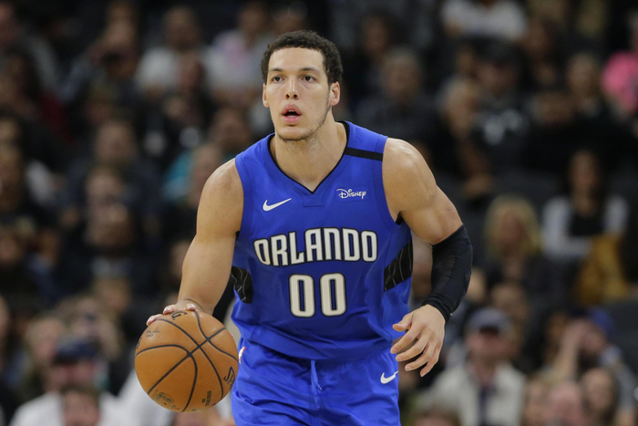 关于魔术队经理警告球员态度，否则将有大交易发生的信息