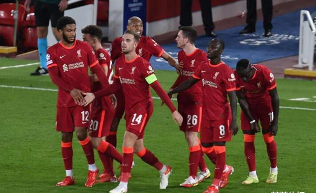 包含德国血洗AC米兰，恩昆库统治全场的词条