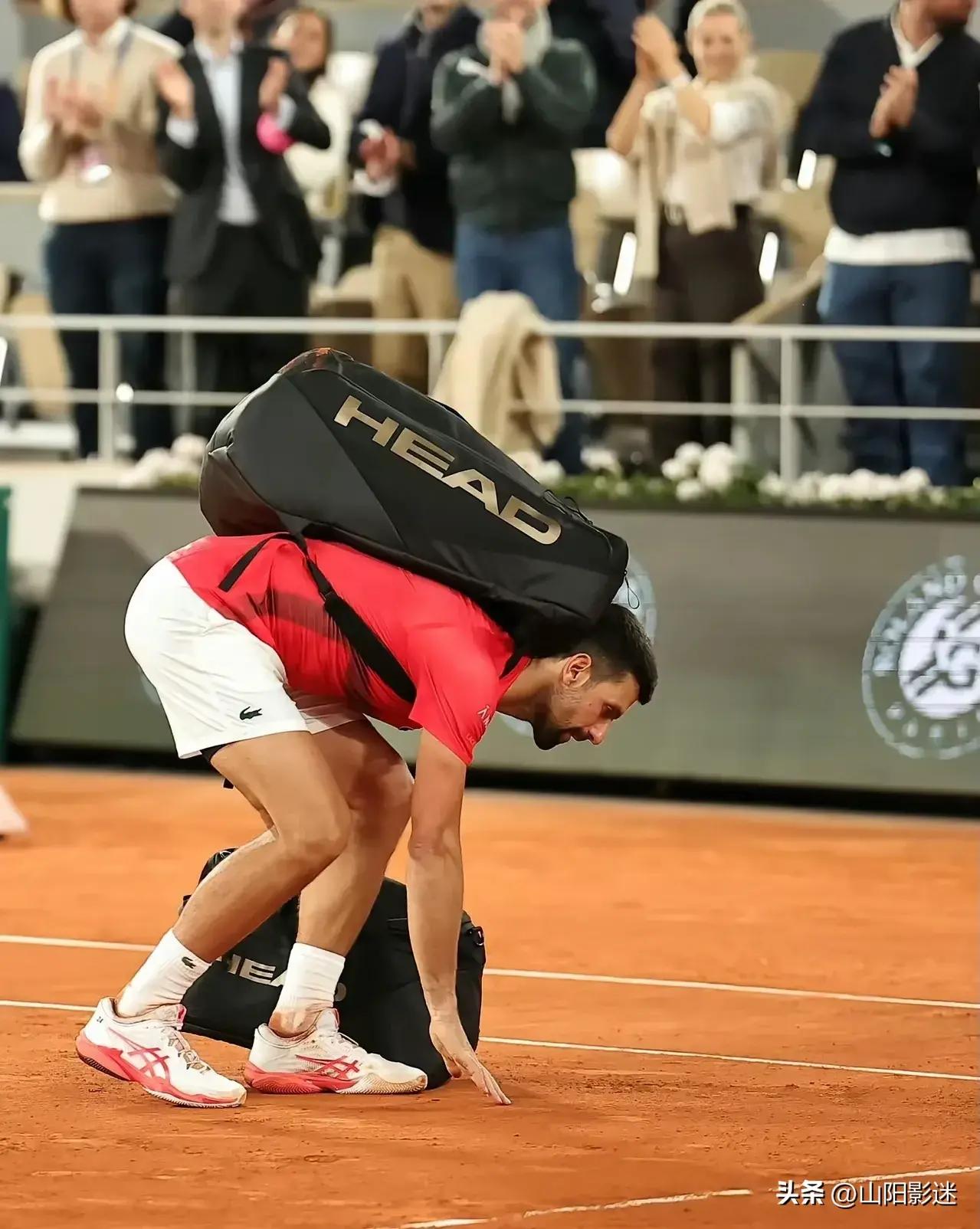 包含西班牙网球队完胜日本网球队，德约科维奇送出助攻的词条