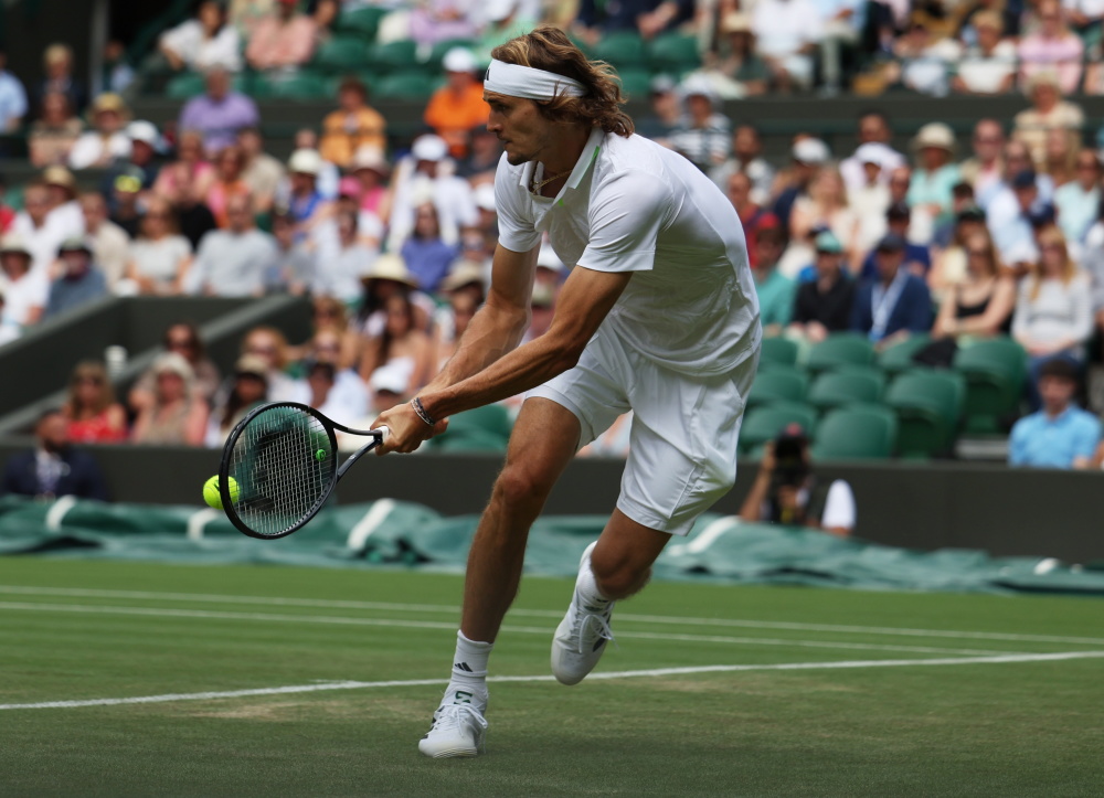 世界网球队轻取英国网球队,兹维列夫一己之力扛起全队的简单介绍 世界网球队轻取英国网球队,兹维列夫一己之力扛起全队的简单介绍