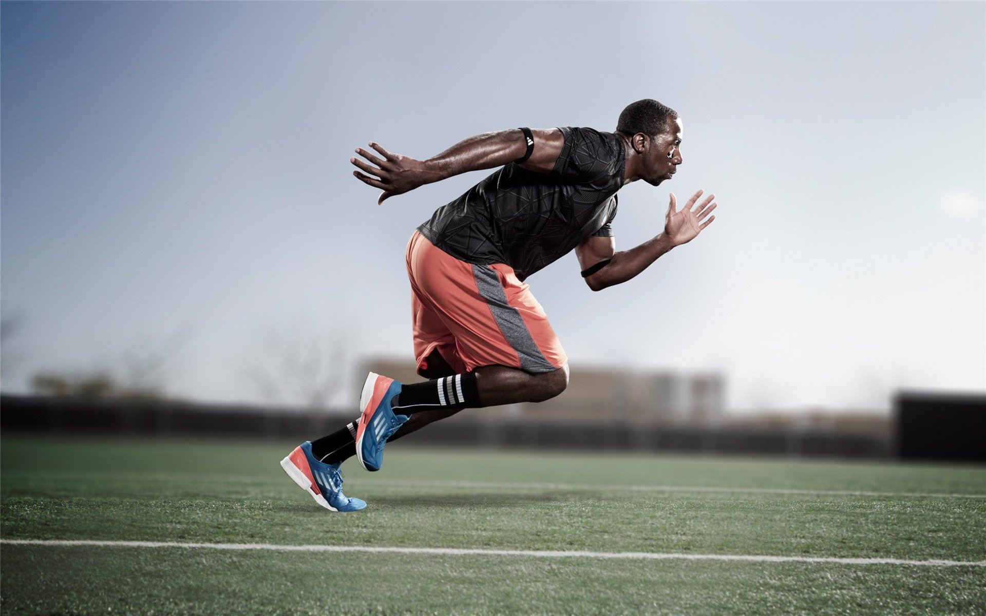 德甲争冠战之夜，克瓦拉茨赫利亚，对手完全无解