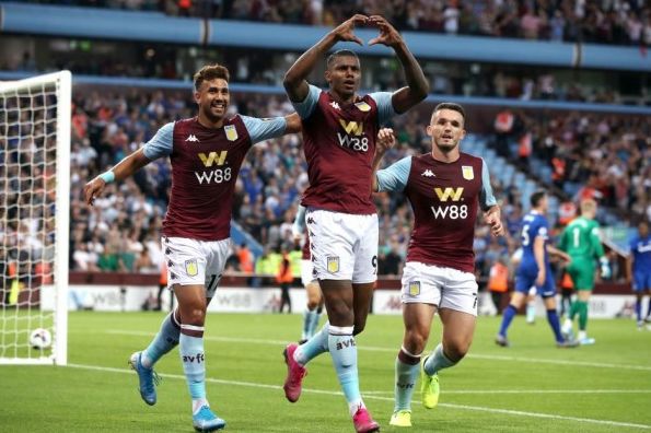 包含利兹联客场告负斯旺西，遭遇不胜的词条