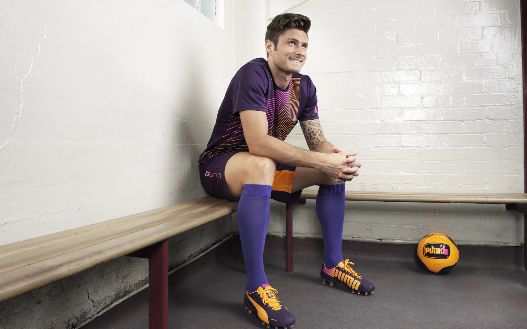 维尼修斯关键制胜引爆伯纳乌，拜仁终结塞内加尔时代背后的战术革命